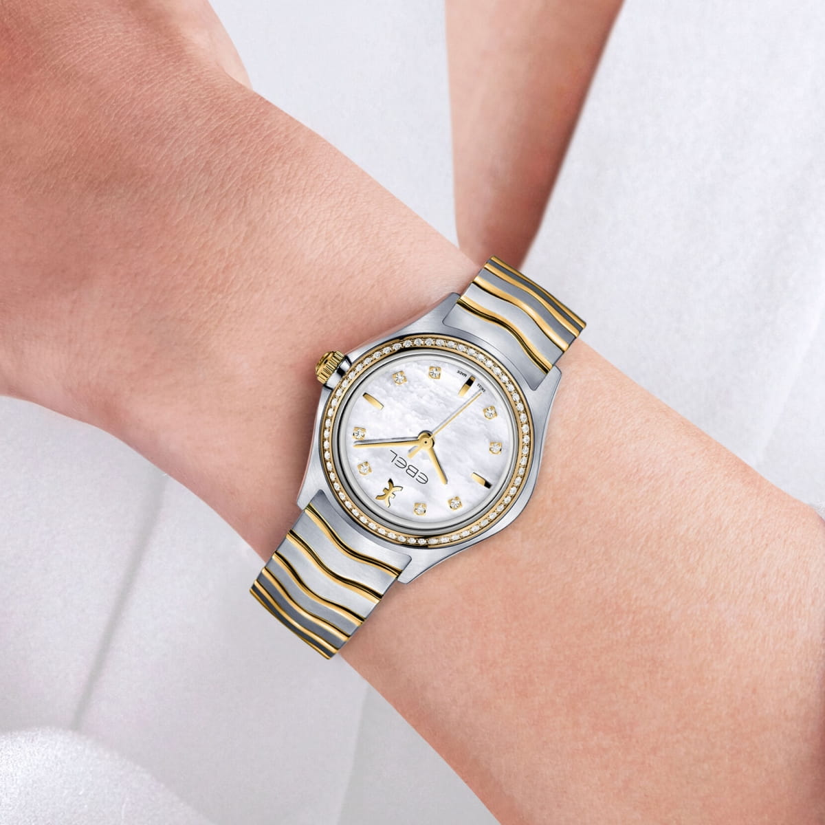 Ebel Wave Lady Damenuhr mit Diamanten Bicolor Gold Quarz Uhr 1216351
